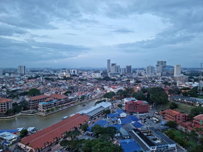Al Huda Hotel Malacca Exterior photo